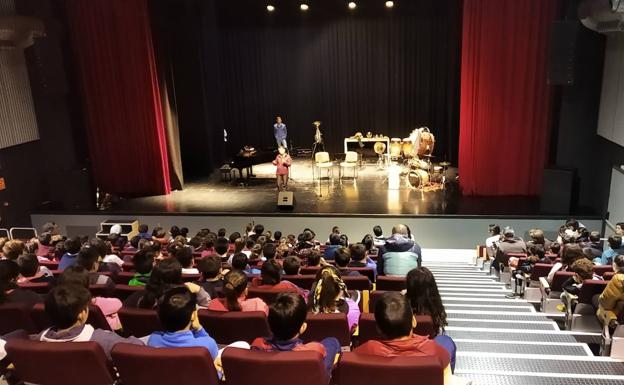 Herrera de Duque comprometida con los derechos del niño