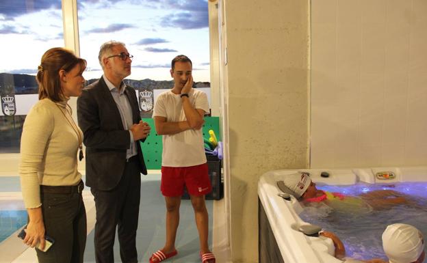 La piscina climatizada de Herrera del Duque tiene una excelente aceptación entre los herrereños y ciudadanos de la comarca