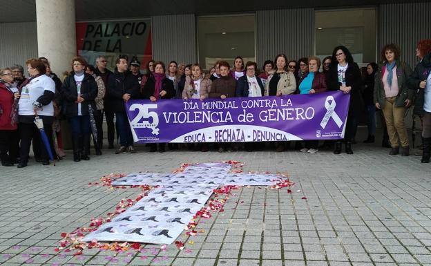 Herrera del Duque: NO A LA VIOLENCIA DE GÉNERO