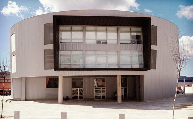 Esta semana se retoma la apertura de oficinas municipales, la biblioteca, las pistas deportivas, el mercadillo de los jueves y la reapertura del cementerio