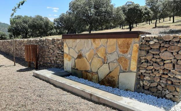 El Ayuntamiento de Herrera del Duque apuesta por el buen uso de la Fuente del Borbollón