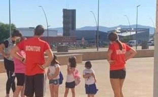 El Ayuntamiento de Herrera del Duque convoca una plaza de monitor/a deportivo/a