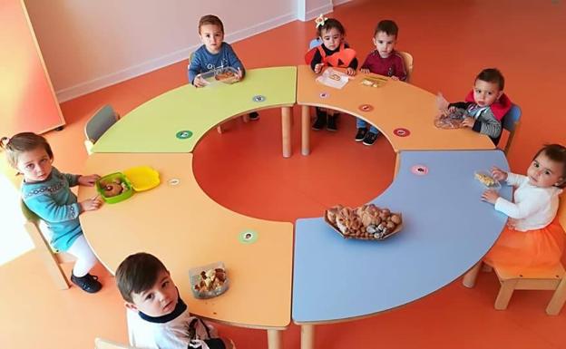 El Centro de Educación Infantil «Carmen Antón» celebra la Chaquetía
