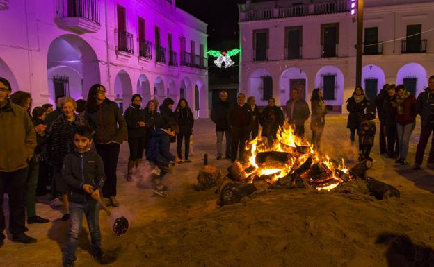 Las tradicionales luminarias no se han podido celebrar este año