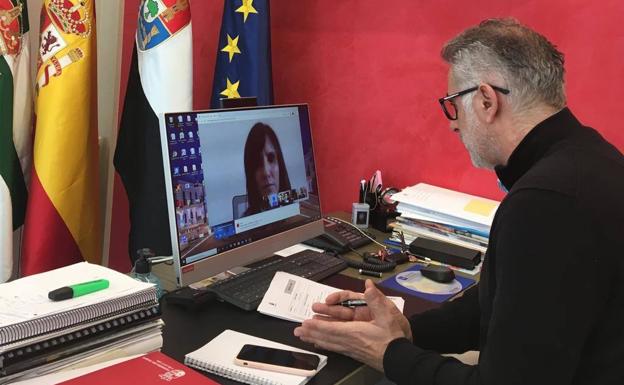 El Ayuntamiento de Herrera del Duque aprueba una partida de 15.000 euros para apoyar al pequeño comercio y a la hostelería