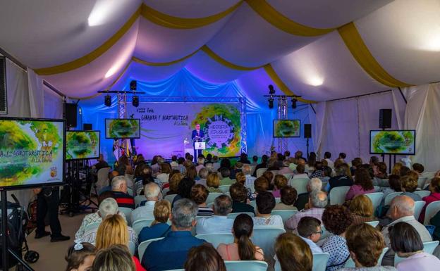 Herrera del Duque celebra su XI Feria Ganadera y Agroturística de la Siberia