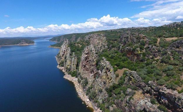 El Ayuntamiento de Herrera del Duque aprueba la creación de la Fundación Reserva de la Biosfera