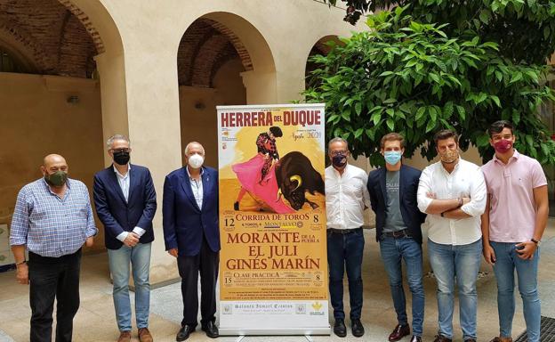 Cartel de lujo para la Feria Taurina 2021 de Herrera del Duque