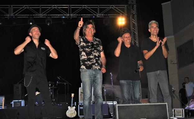 La Frontera derrochó nostalgia en su concierto de la Feria y Fiestas 2021