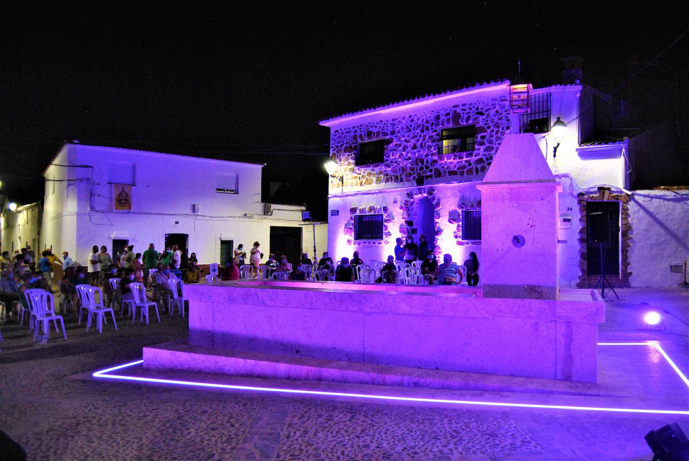 La fuente de la Encalá ya luce remodelada