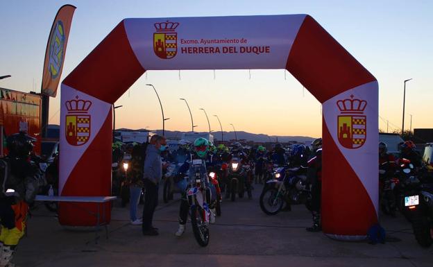Los días 1 y 2 de octubre vuelve a Herrera del Duque la 8ª edición del raid Transpirita 2021