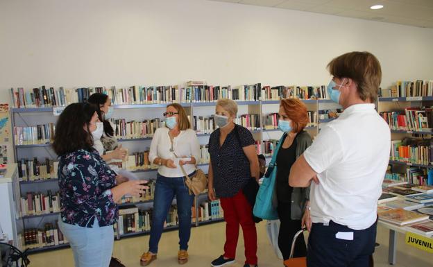 El club de lectura comienza su actividad el día 6 de octubre en Herrera del Duque y Peloche