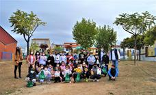 Los alumnos y alumnas del CEIP «Fray Juan de Herrera» reciben una charla de alimentación saludable