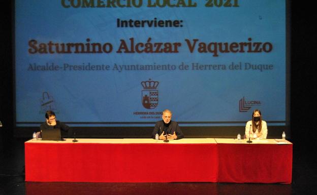 Celebrada en el Palacio de la Cultura la reunión preparatoria de la Campaña del Comercio Local 2021