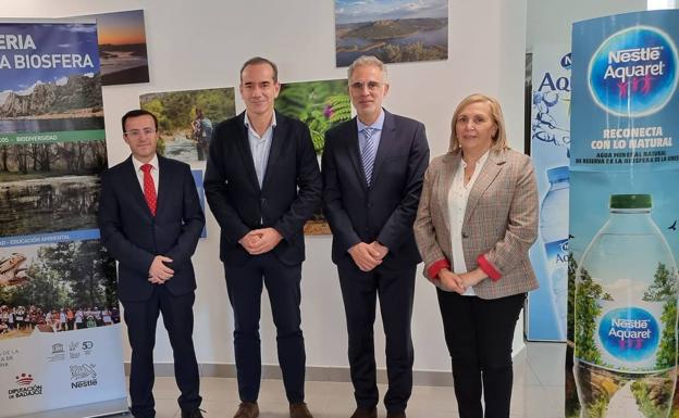La Diputación de Badajoz y Nestlé impulsan la conservación de los recursos naturales de la Reserva de la Biosfera de La Siberia