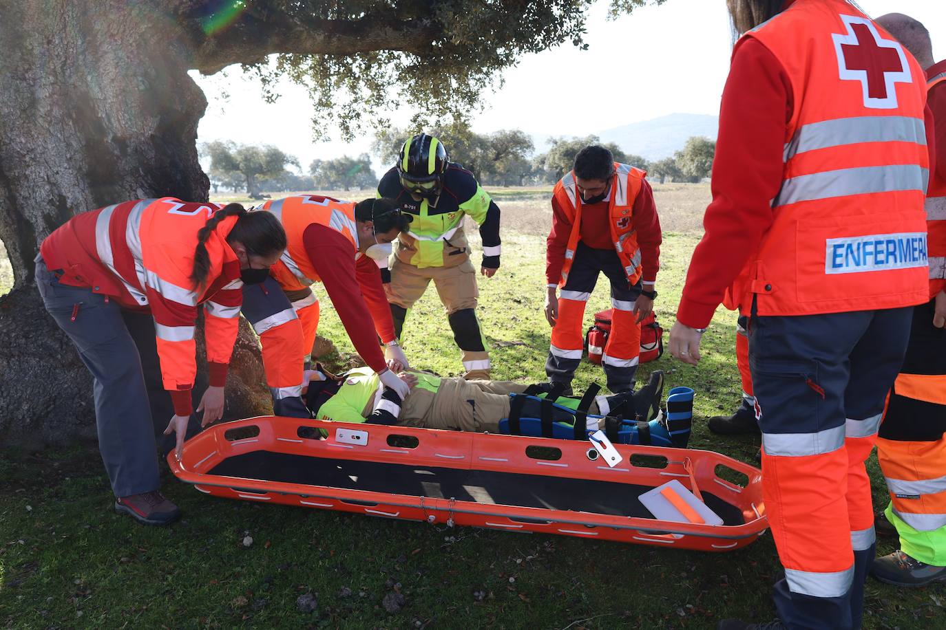 Los voluntarios de Protección Civil de Herrera del Duque reciben formación práctica en rescate