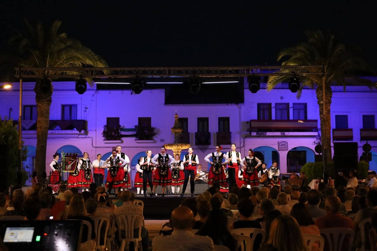 Celebrado el IV Festival de Folklore de Herrera del Duque