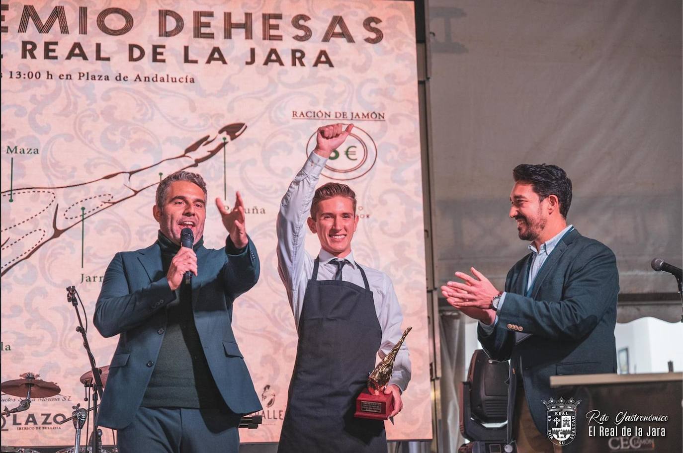 Daniel Acedo Cruz: Cortador de Jamón, «los conocimientos que me han transmitido mi familia no tienen precio»