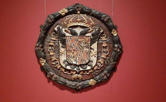 Escudo Imperial de Carlos V/Museo Catedralicio de Badajoz