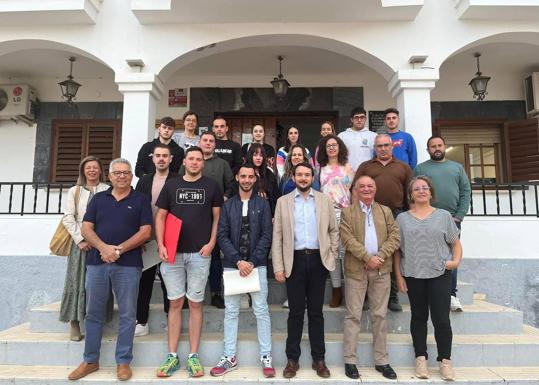Comienza su andadura la Escuela Profesional Dual «Furnayus I»