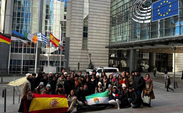 Alumnos y alumnas del IES «Los Moriscos» visitan el Parlamento Europeo