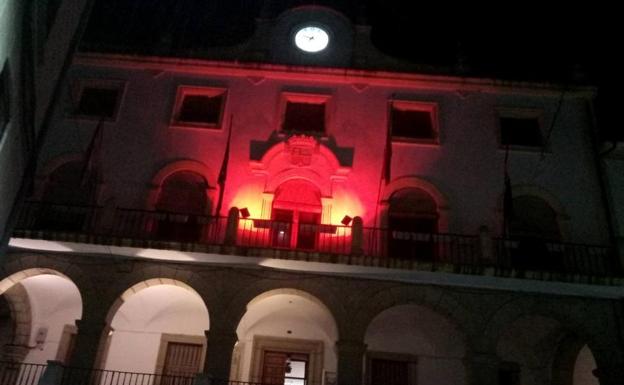 La Casa Consistorial luce un nuevo 'look'