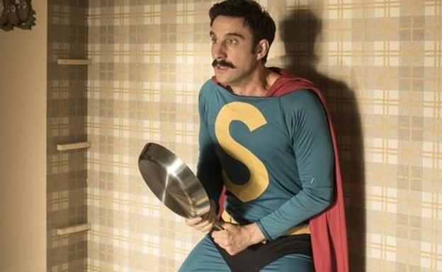 Hoy también se estrena en el teatro-cine Avenida 'Superlópez'
