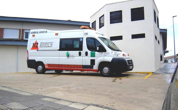 Una mujer de 45 años resulta herida en una salida de vía en Torremenga
