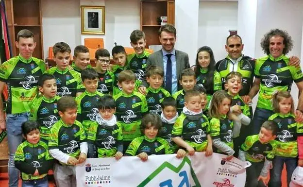 La Asociación Deportiva Las Moriscas crea una escuela de ciclismo