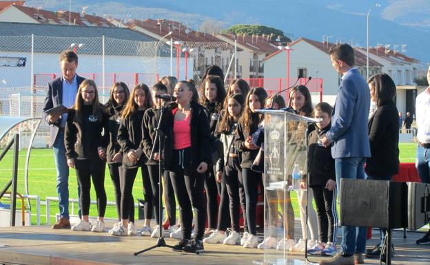 La V gala del deporte jaraiceño congrega a mucho público para homenajear a los premiados