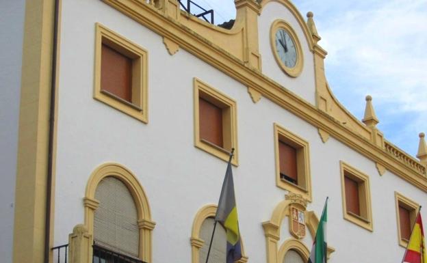 El Ayuntamiento ayuda a los jóvenes de la localidad a convertirse en emprendedores