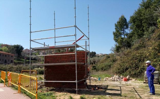 Un monolito dará la bienvenida a los visitantes que lleguen a Jaraíz por la carretera de Cuacos
