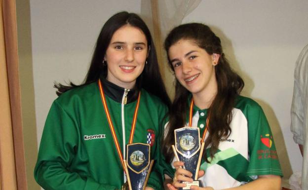 La verata Bárbara Jiménez, campeona autonómica de ajedrez, en cadete