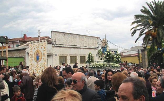 Comienzan las fiestas de la Virgen del Salobrar
