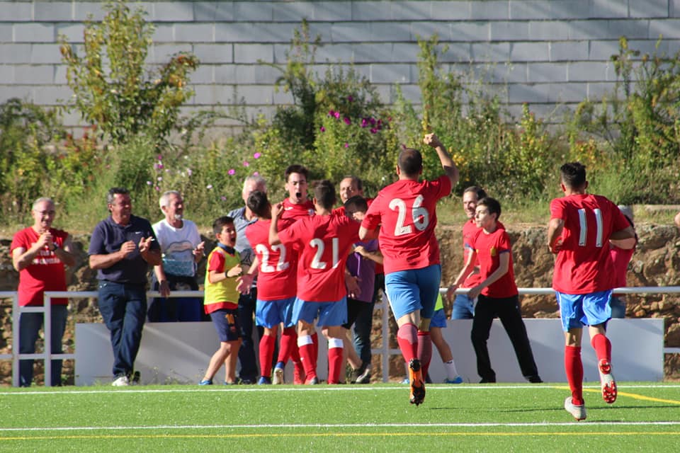 El Jaraíz, a un paso del ascenso a la Primera División Extremeña