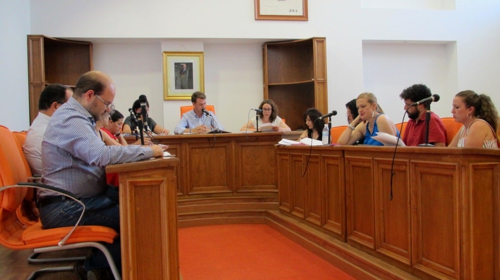 La Corporación Municipal celebra el primer pleno de la legislatura