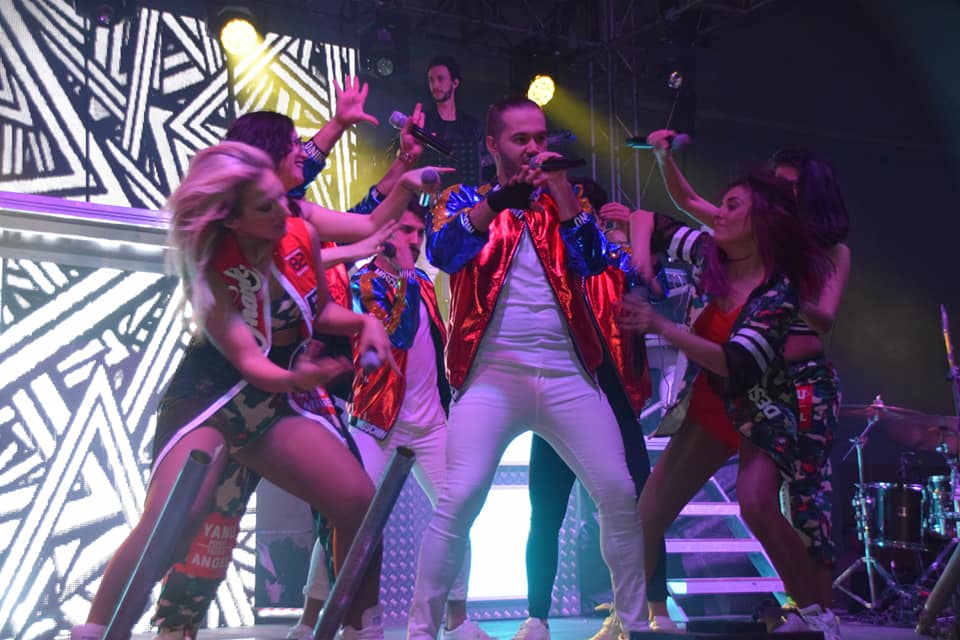 La orquesta Maremágnum Show ameniza la verbena de este lunes