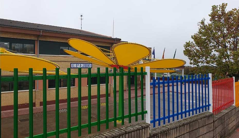 El Ayuntamiento remodelará el parque infantil de la estación de autobuses