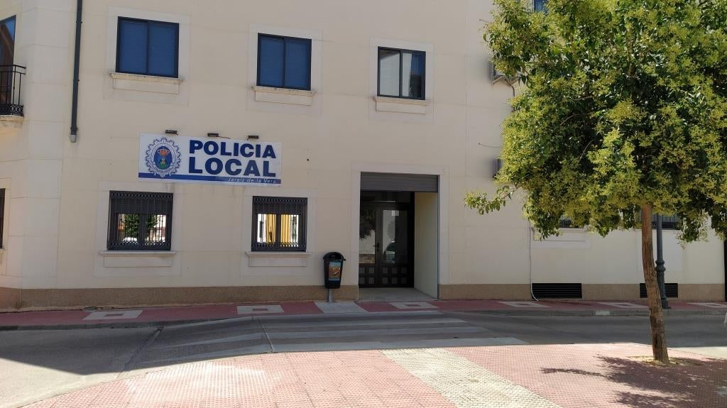 El Ayuntamiento convoca una plaza de agente de la Policía Local