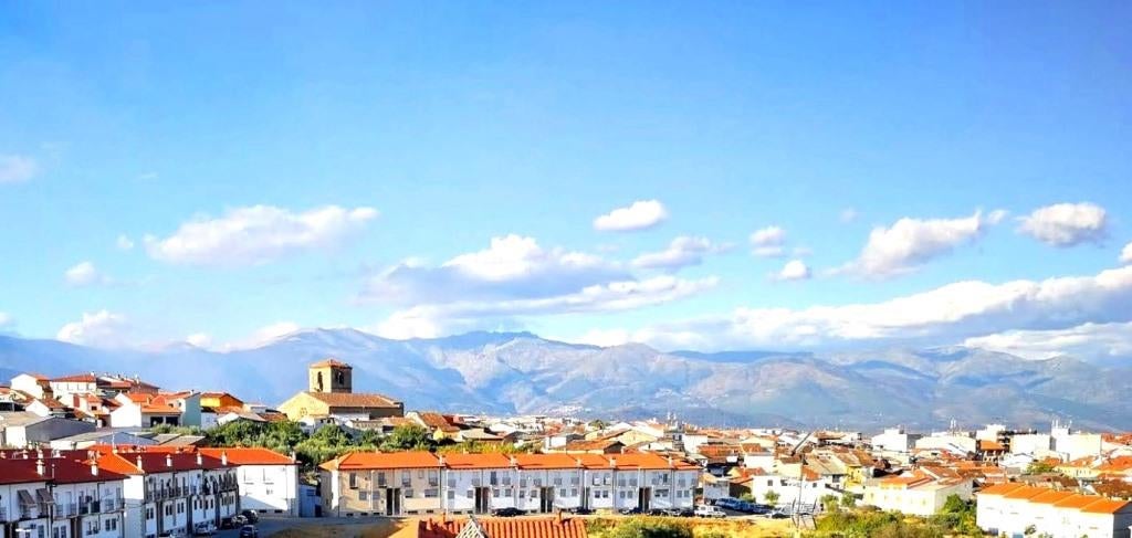 Temperaturas máximas en descenso para este martes