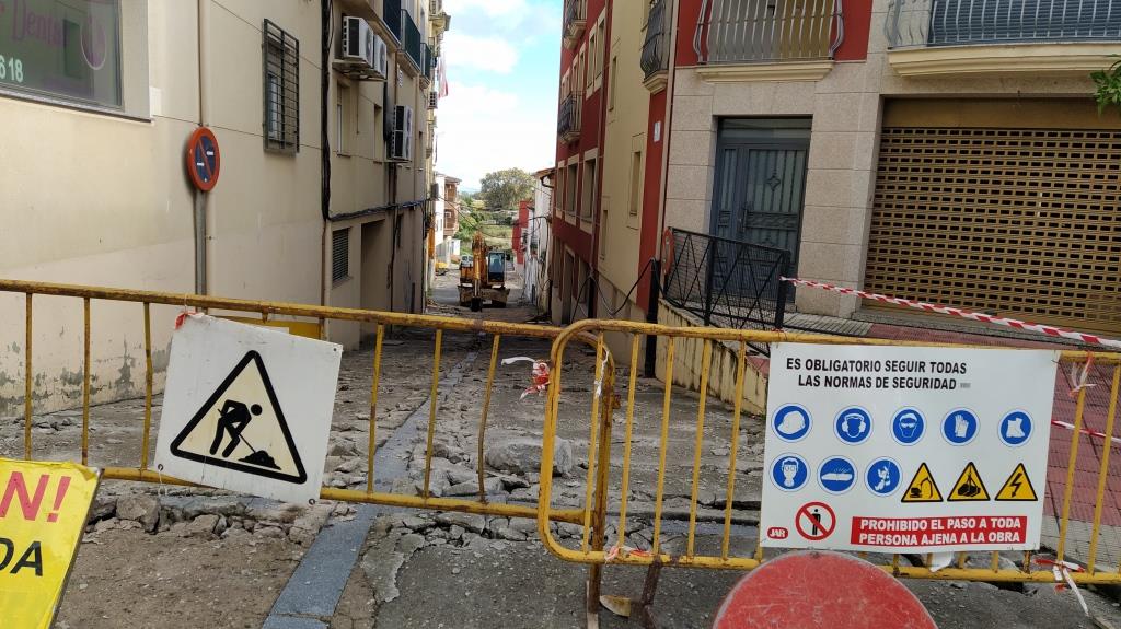 En marcha la pavimentación de calles del Plan Activa II