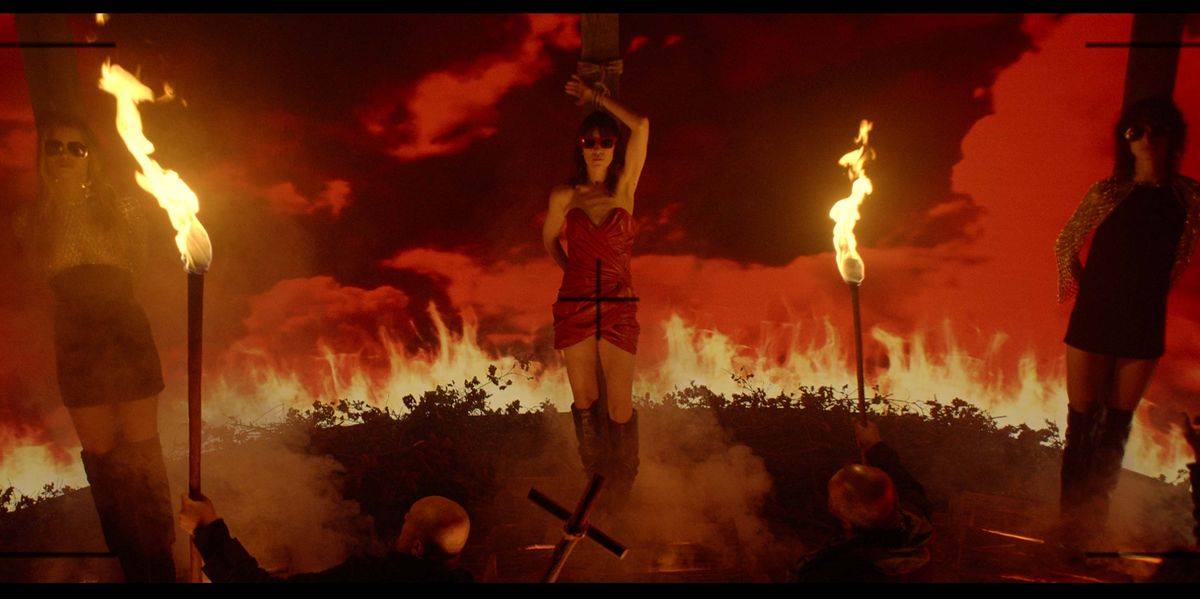 El cine-club estrena nuevo horario este jueves y la película 'Lux Aeterna'
