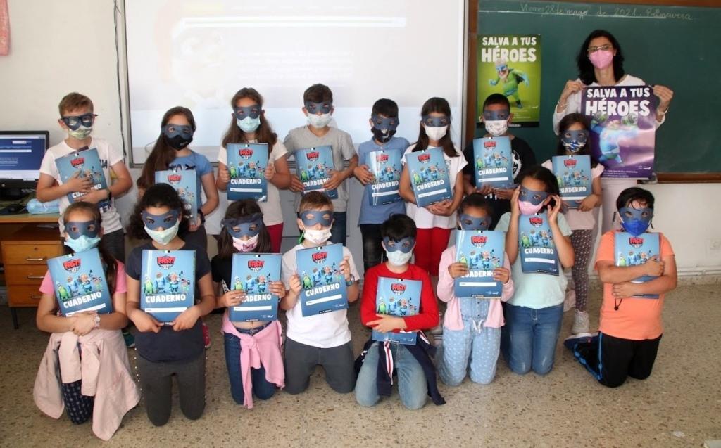 Alumnos del Gregoria Collado aprenden a prevenir el ictus en los mayores