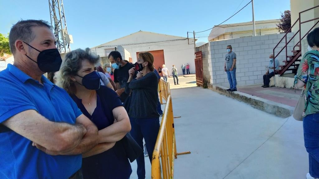 Mañana viernes se vacunan más de medio millar de personas