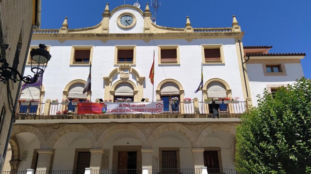 Jaraíz, un pueblo ilusionado con el ascenso a la Tercera División de su equipo