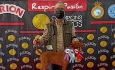 Candy Rodríguez recibe ocho distinciones en las exposiciones caninas de Talavera