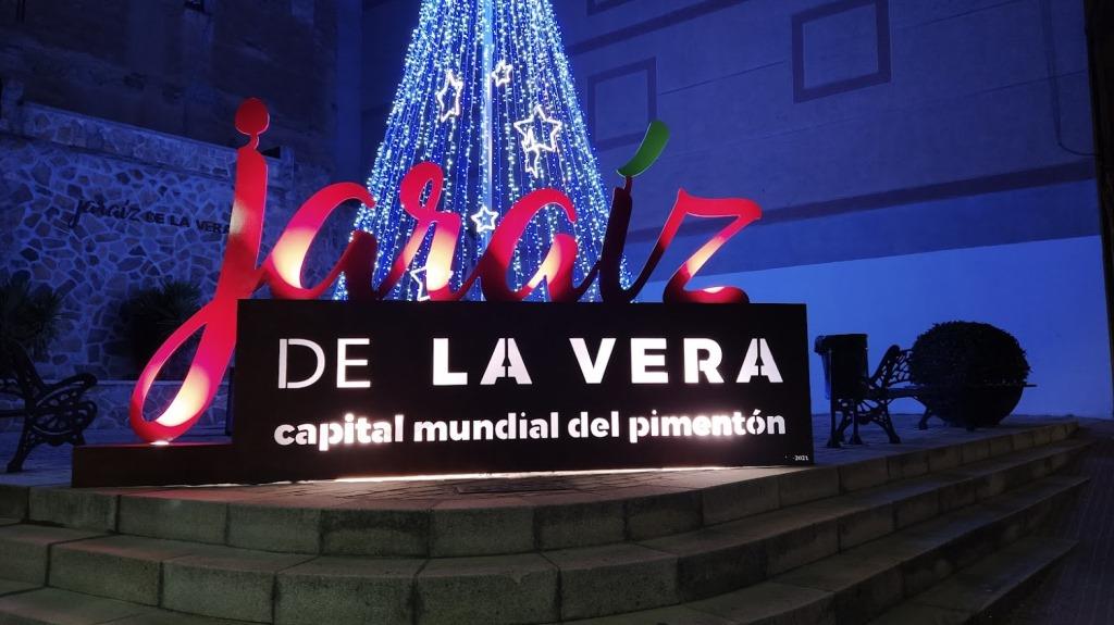 Jaraíz estrena sus letras corpóreas con el nombre de 'capital mundial del pimentón'