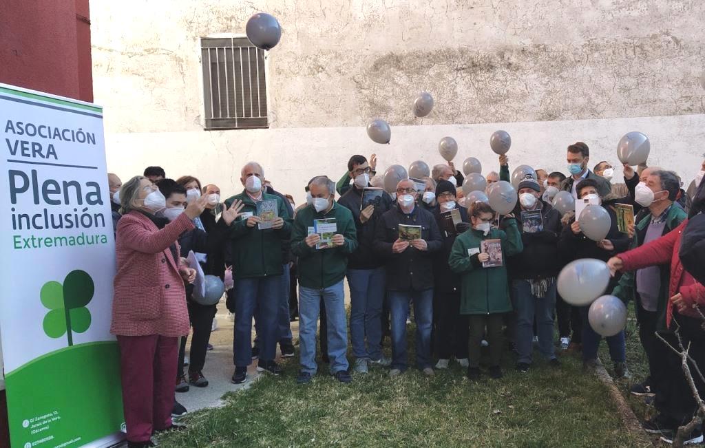 Arranca la campaña 'Lánzate a la lectura fácil'