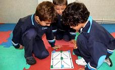 La Universidad Popular organiza un taller infantil de juegos populares