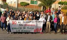 Los padres de alumnos del Gregoria Collado protestan por limitar a 25 las matrículas a los niños de tres años